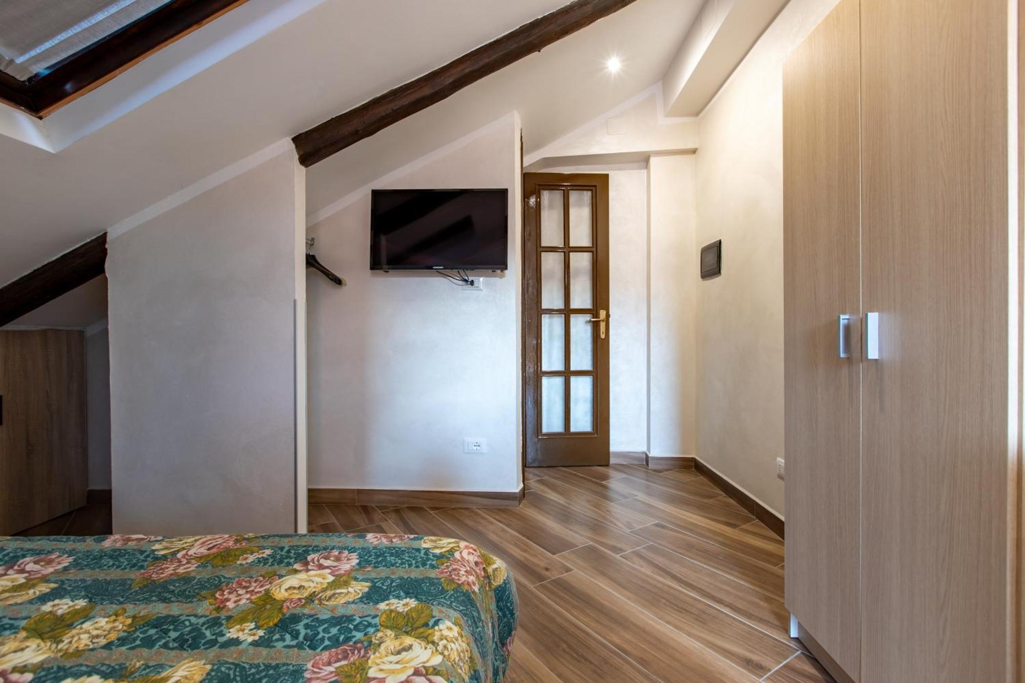 Attico Grand Terrace Apartment Alba  Exterior photo