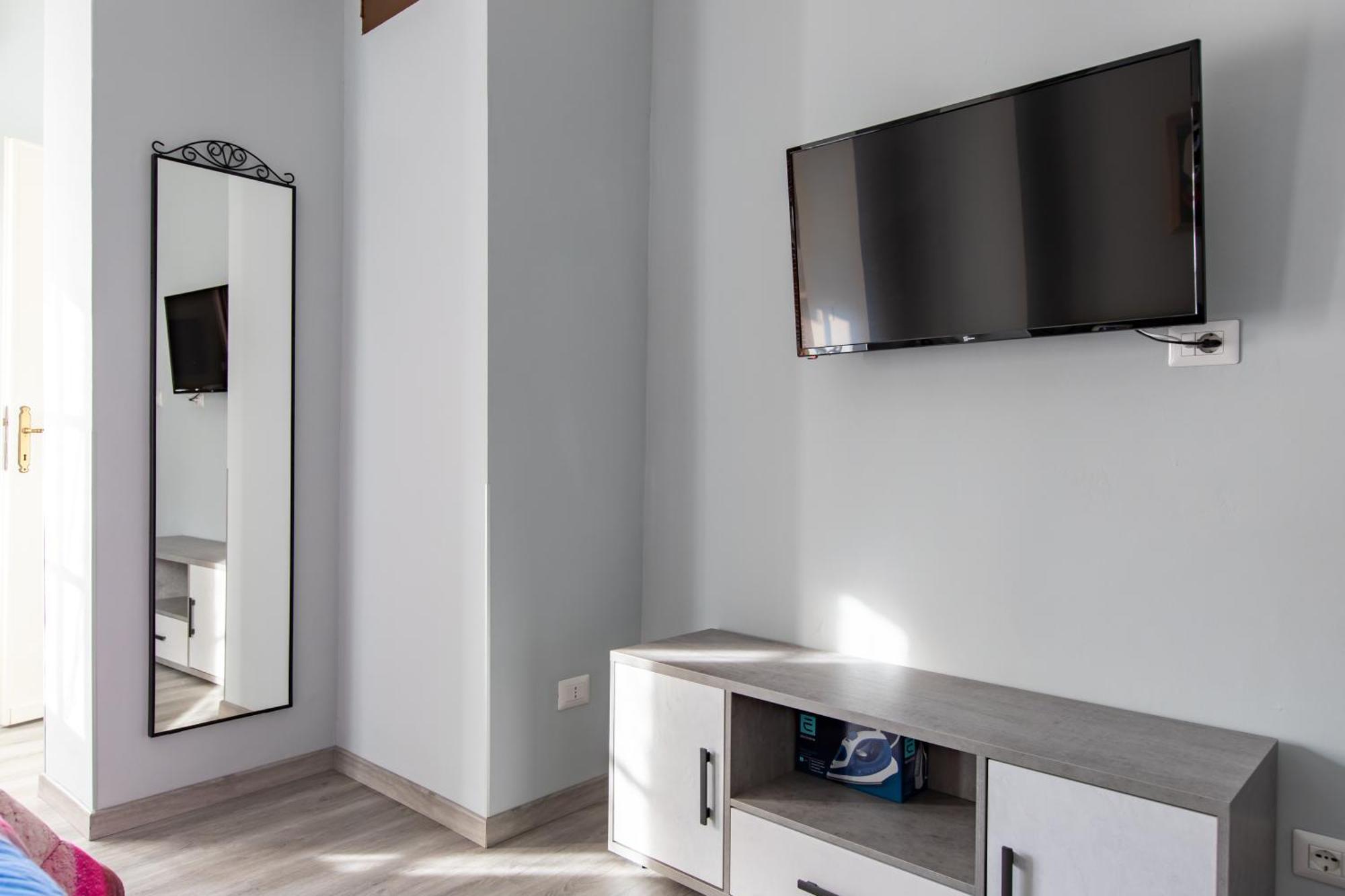 Attico Grand Terrace Apartment Alba  Exterior photo